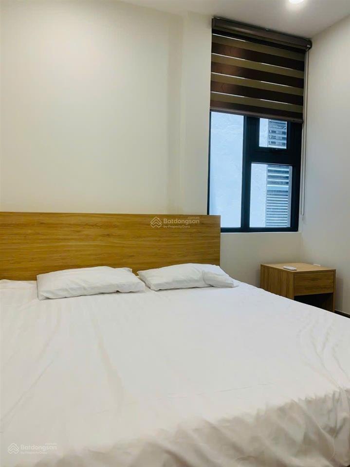 Cho thuê căn 2 ngủ, dt 65m2, nội thất mới 100% tại fpt plaza 3