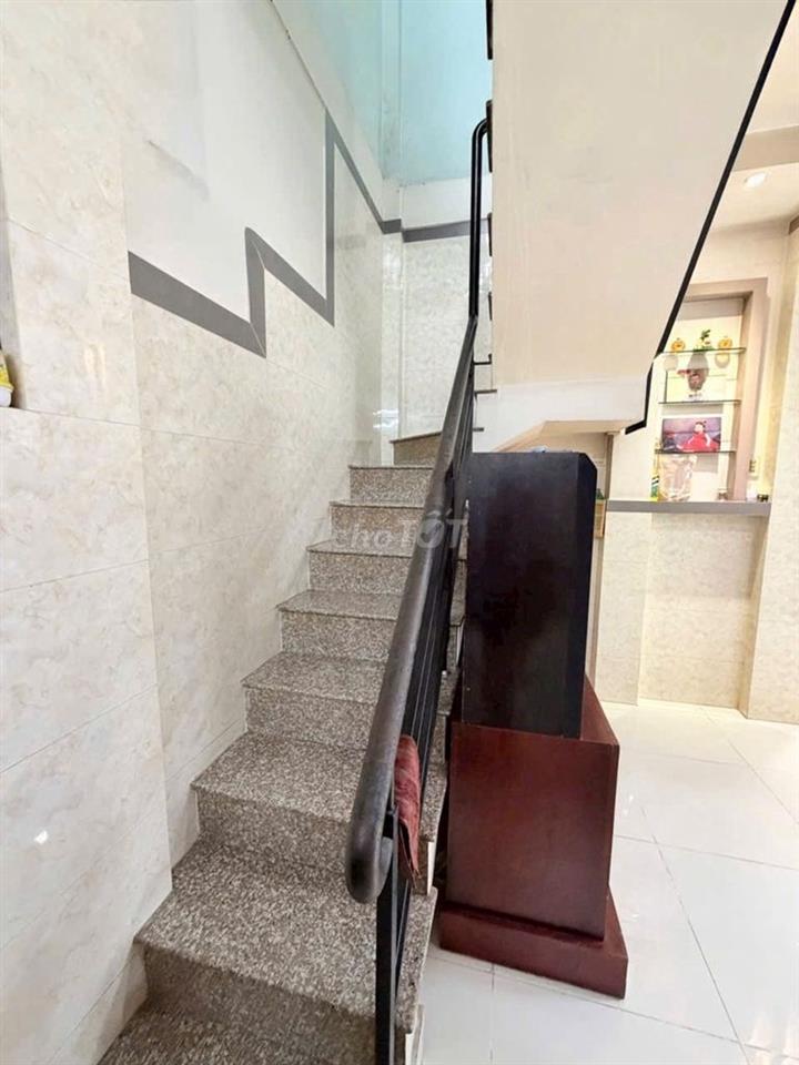 (441.917) Tân Phú, Thạch Lam, 3.6 tỷ, 32m2, HXH, 2 tầng, 2PN, Đ. Bắc
