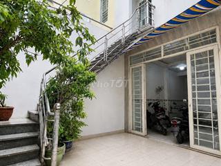 Bán nhà 3 tầng 106m2 Tân Phú 4PN 3WC sân thượng rộng