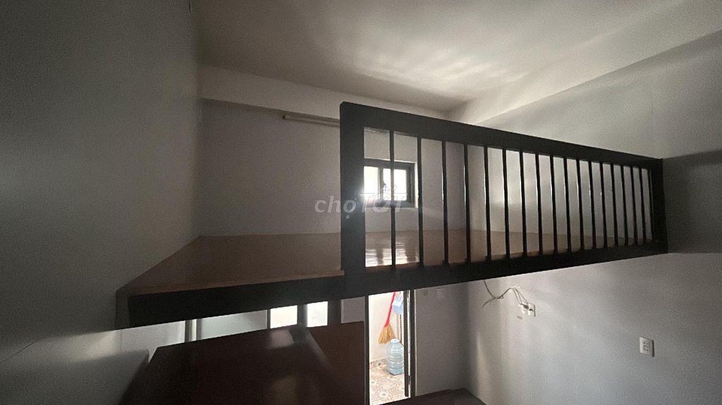 Mình tìm 1 bạn nữ ghép 3 (hiện đã có 2ng) đầu tháng 11 vào ở