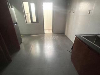 Mình tìm 1 bạn nữ ghép 3 (hiện đã có 2ng) đầu tháng 11 vào ở