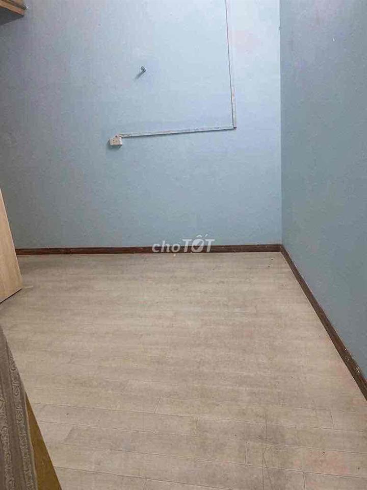 Cho thuê nhà nguyên căn cách mặt đường chính 20m