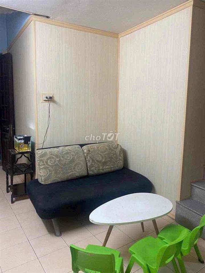 Cho thuê nhà nguyên căn cách mặt đường chính 20m