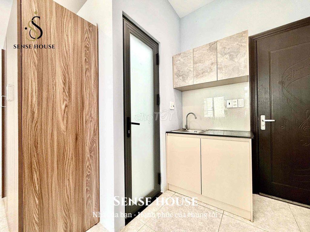 Studio Ban Công | Full Nội Thất - Thang Máy Ngay Trần Tấn, Âu Cơ