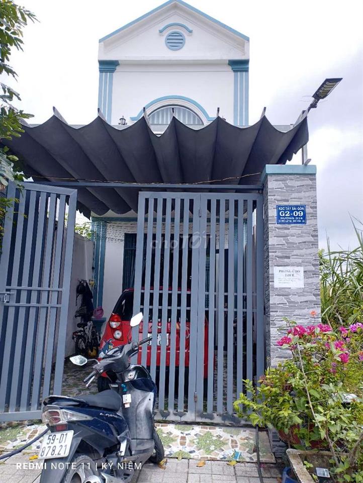 Bán nhà đẹp , xây chắc chắn Dt 4 x 18 , Sổ Hồng Riêng, Chính Chủ