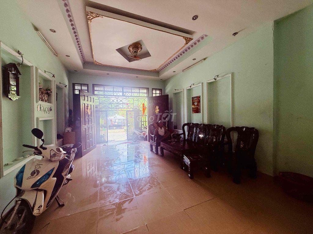 Bán nhà Quận 7 chính chủ 5x18m 4 tầng 4PN ngay Phú Mỹ Hưng giá tốt
