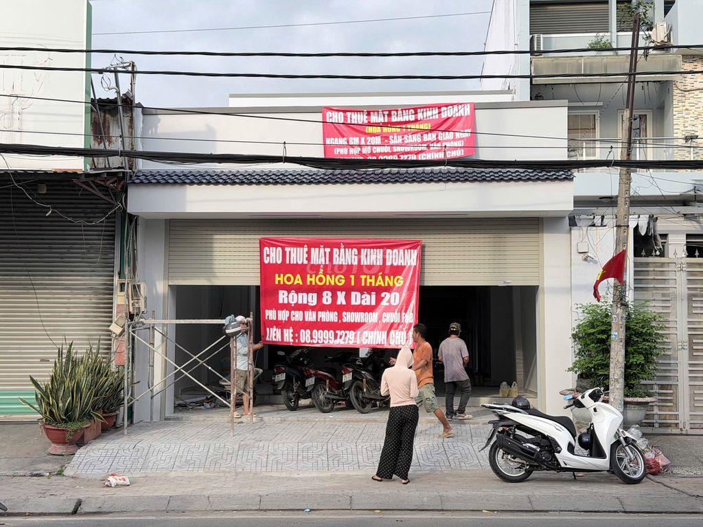 Cho thuê nhà nguyên căn MT QL50 cũ, 200m²