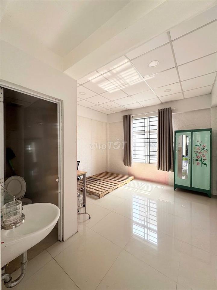 Mình chuyển trọ nên cần pass lại phòng