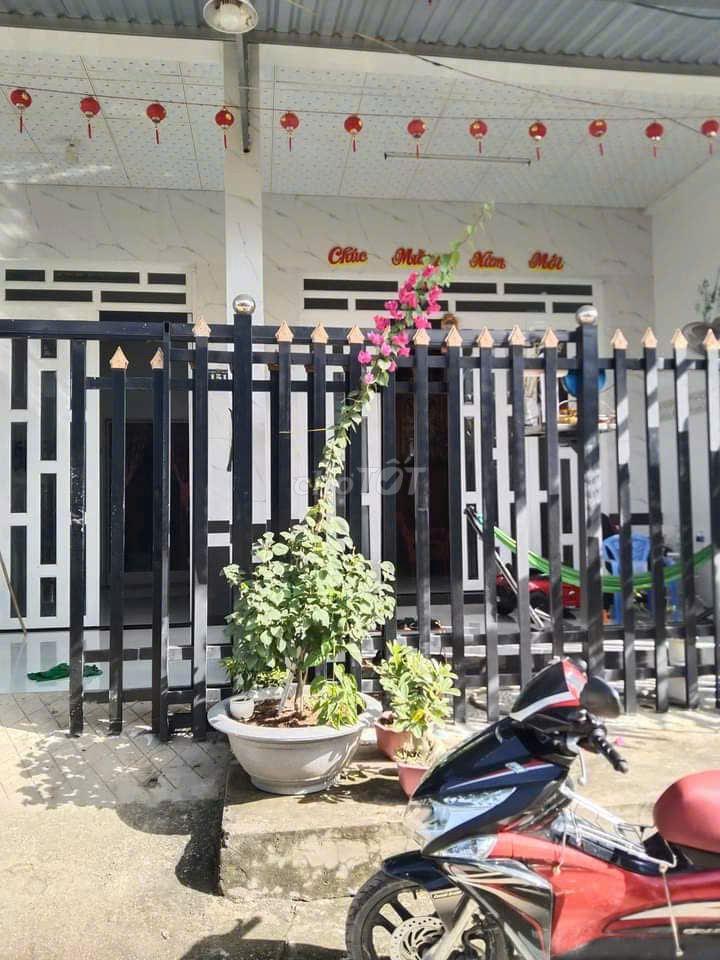 Bán nhà riêng 210m2 MT 14m tại Châu Phú dọn vào ở ngay