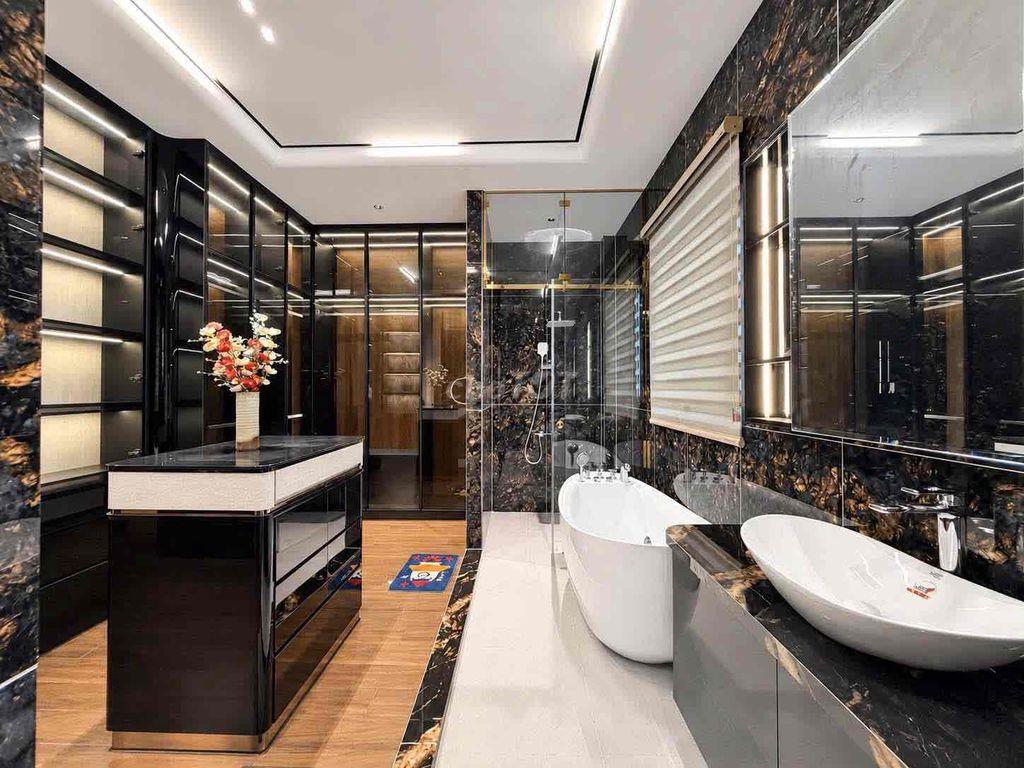 bán nhad huỳnh tấn phát