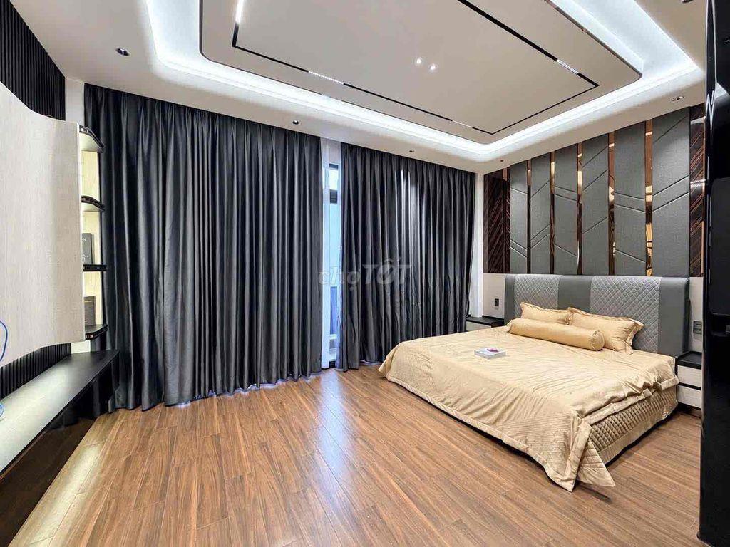 bán nhad huỳnh tấn phát