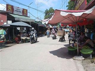 mặt tiền chợ, kinh doanh mọi mặt hàng 