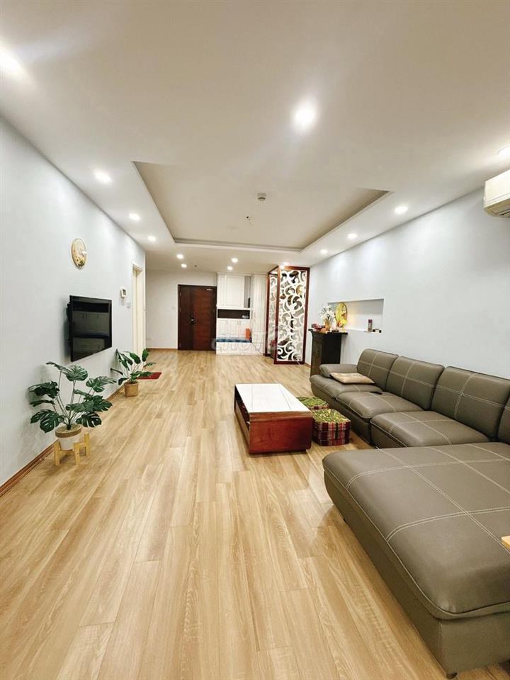 Cho thuê C/c cao cấp Park Legend, Hoàng Văn Thụ - 3PN giá thuê 18tr/th