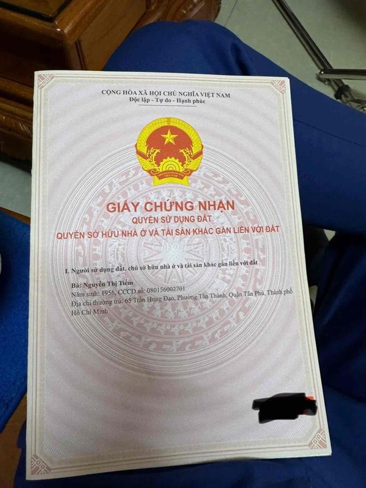 cần bán nhà