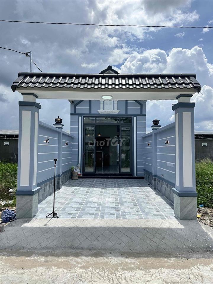 🏡 BÁN NHÀ CẤP 4 MỚI ĐẸP – CÓ SÂN Ô TÔ 🚗  📍 Rạch Khoán Châu, P. Long Tu