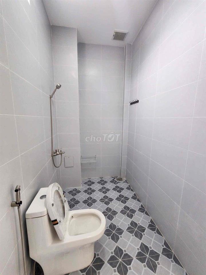 KÈO THƠM, NHÀ MỚI ĐẸP, GIÁ QUÁ RẺ 980 TRIỆU TL, 6 X 13 =80 M, CÓ 60 TH