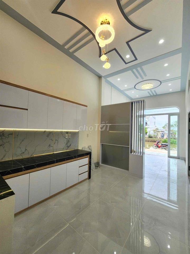 KÈO THƠM, NHÀ MỚI ĐẸP, GIÁ QUÁ RẺ 980 TRIỆU TL, 6 X 13 =80 M, CÓ 60 TH