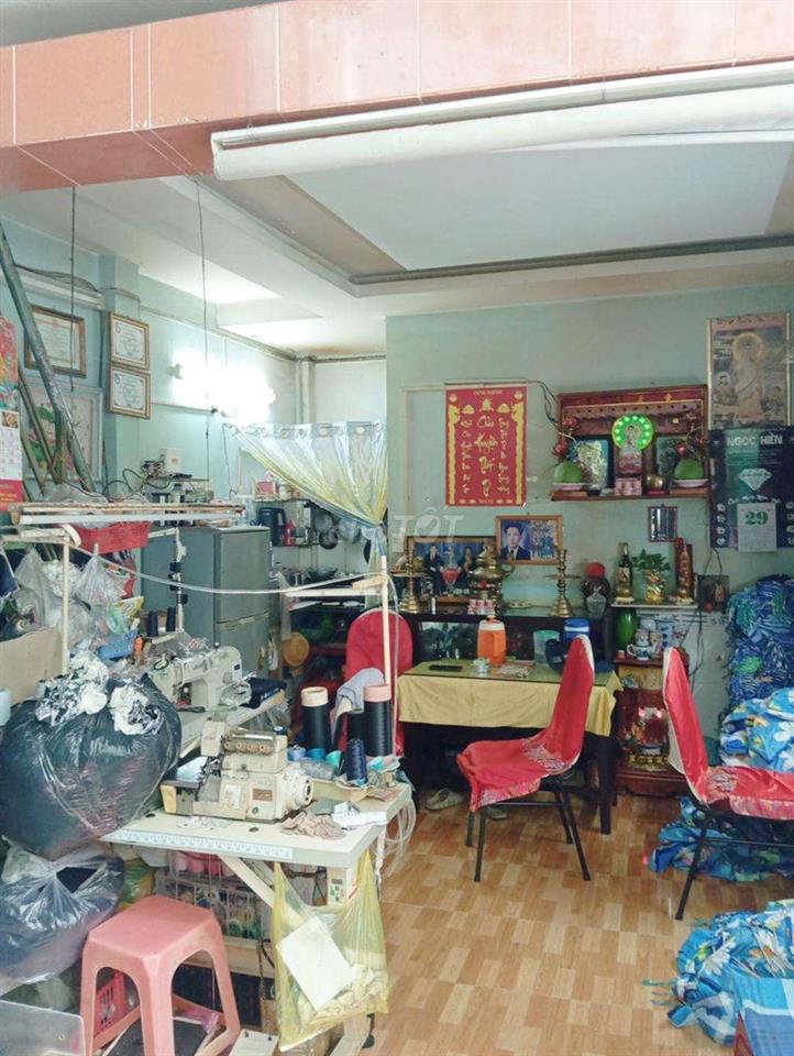 Kẹt tiền chính chủ bán nhà 2 tầng , 2 PN 