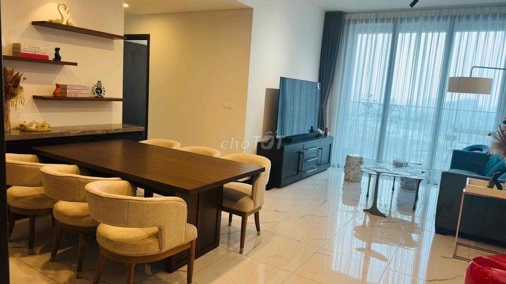 Cần cho thuê căn hộ 2PN Tilia - Empire City căn góc tầng cao view sông