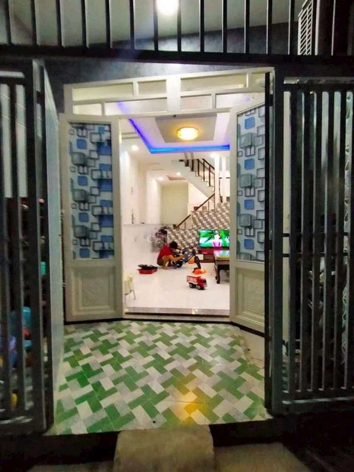 Nhà lầu Mỹ Hạnh Bắc .Tỉnh Long An