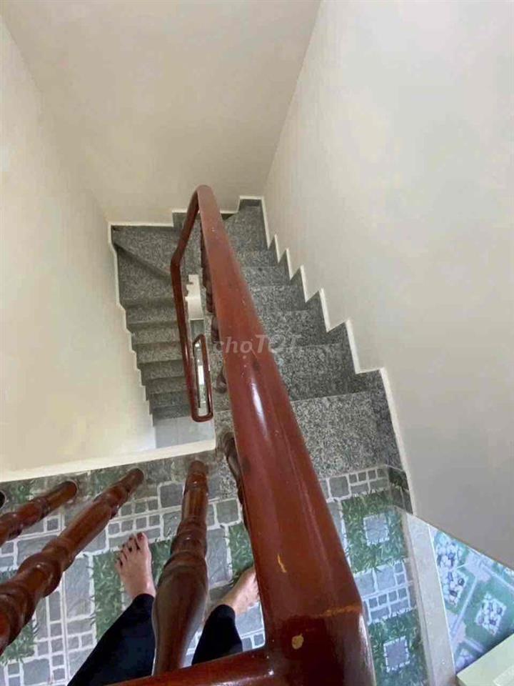 Cần bán nhà như hình và trong mô tả