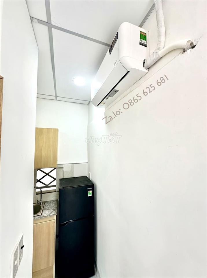 Phòng pent - 2 PN - bên cạnh Văn Lang CS3, thang máy. 