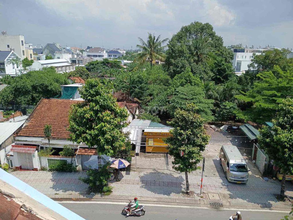 Cho thuê nhà Lê Thị Hà 4 tầng