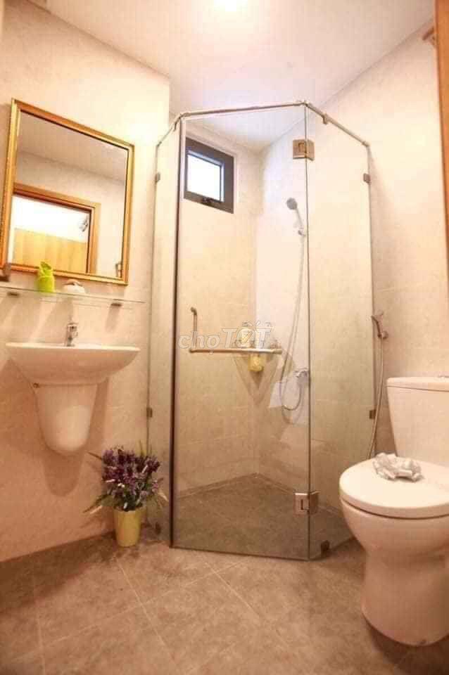 BÁN CĂN HỘ CC HÒA BÌNH THANG MÁY 56M2 2PN GIÁ 3,2 TỶ