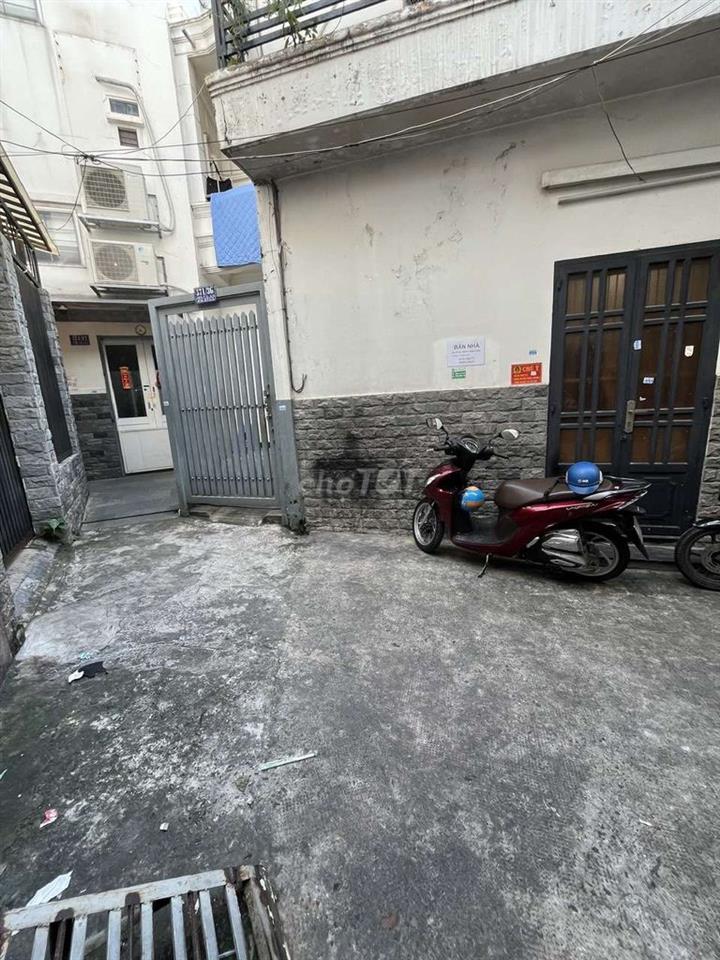 Nhà 571 Quận 10
