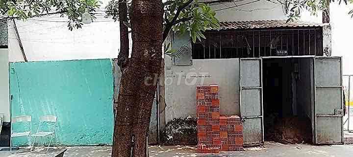 Bán nhà gần khu 38ha 4*14 hẻm 135 Phan Văn Hớn