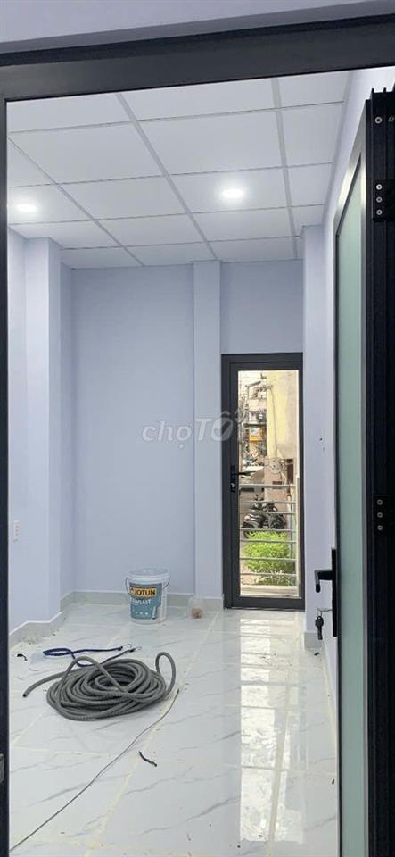Bán nhà CMT8 Nhiêu Lộc, sổ hồng riêng, 6,5 tỷ, có thương lượng mạnh