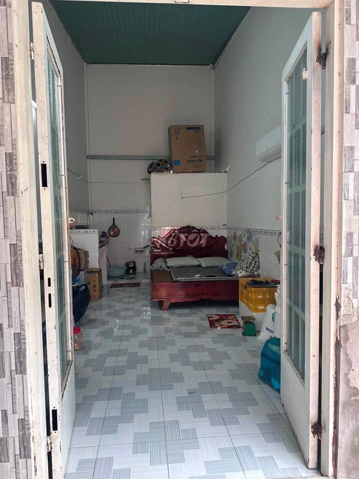 Nhà e về bắc cần bán