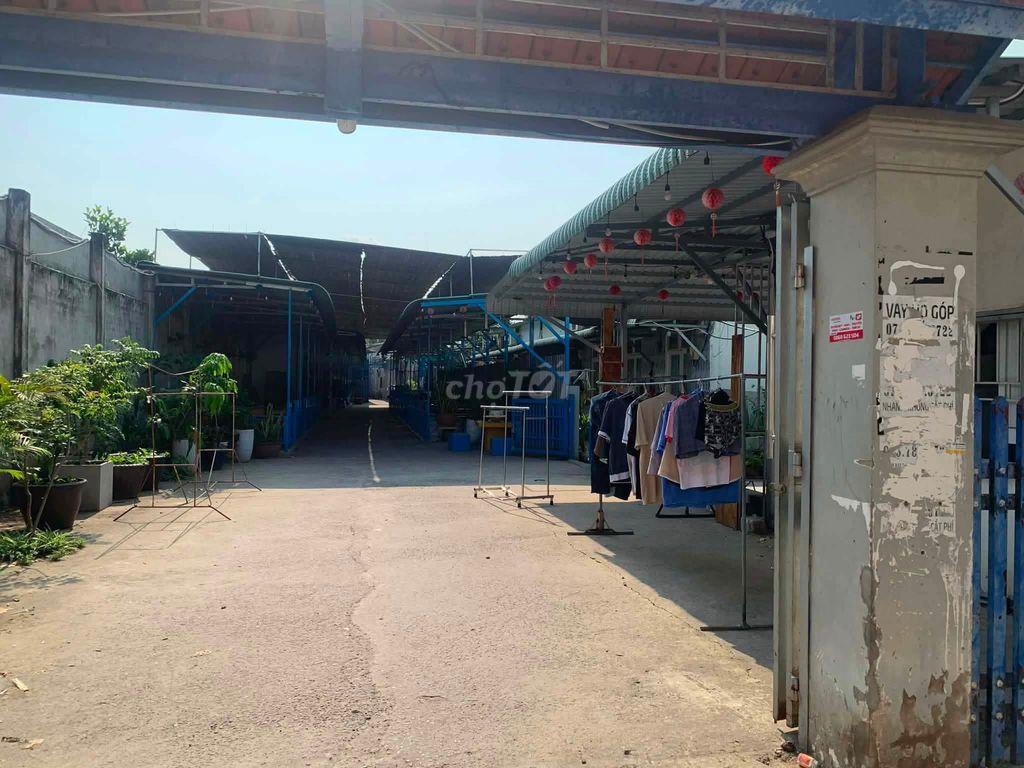 Nhà e về bắc cần bán