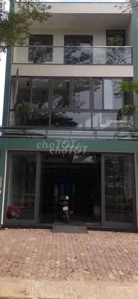 mặt bằng kinh doanh