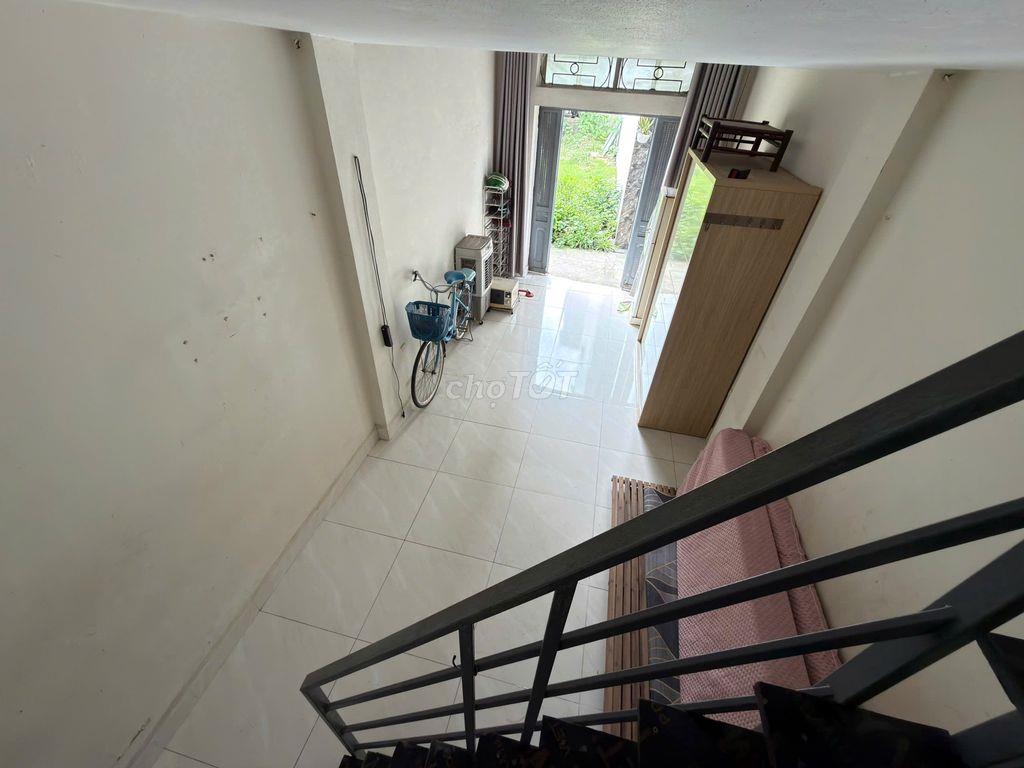 Cho thuê rẻ nha rieng 28m thượng phúc tả thanh oai