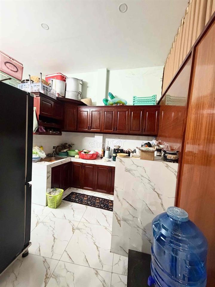 Dì 7 Chính chủ bán gấp nhà mặt tiền 21m