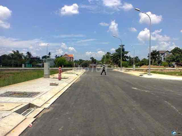 Nền 80m2 gần chợ Cần Giuộc - SHR