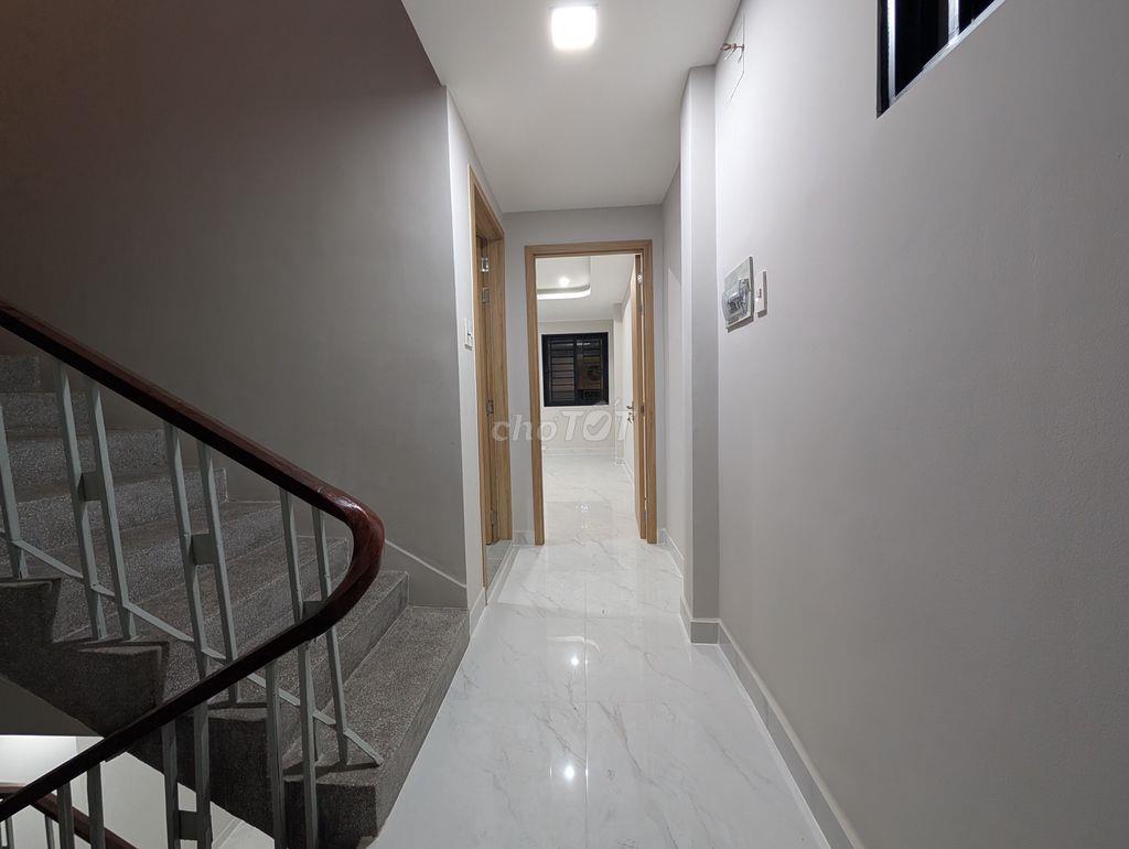 CHÍNH CHỦ BÁN NHÀ MẶT TIỀN NGUYỄN CHÍ THANH, QUẬN 5 – GIÁ 24 TỶ