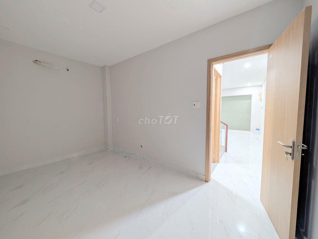 CHÍNH CHỦ BÁN NHÀ MẶT TIỀN NGUYỄN CHÍ THANH, QUẬN 5 – GIÁ 24 TỶ