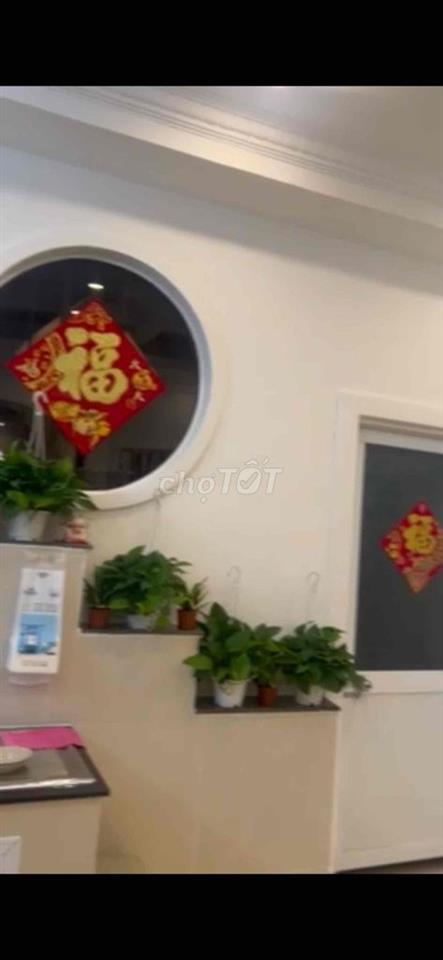 nhà đẹp thoáng vào ở hay kinh doam liền