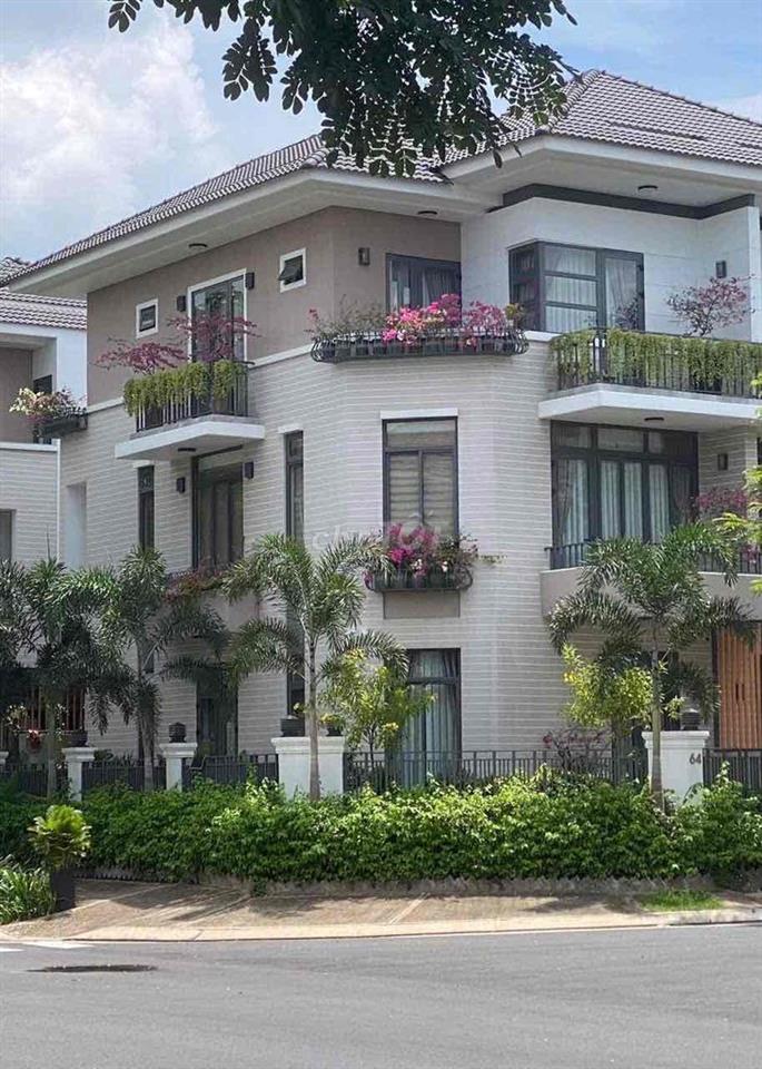 BÁN GẤP CĂN GÓC BIỆT THỰ LAVILA KIẾN Á - NHÀ BÈ