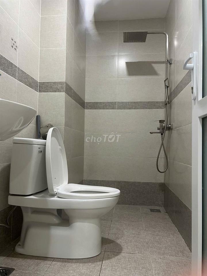 Cho thuê C/c CTL Tower, Dương Thị Giang- Căn 2PN giá thuê 8tr/tháng