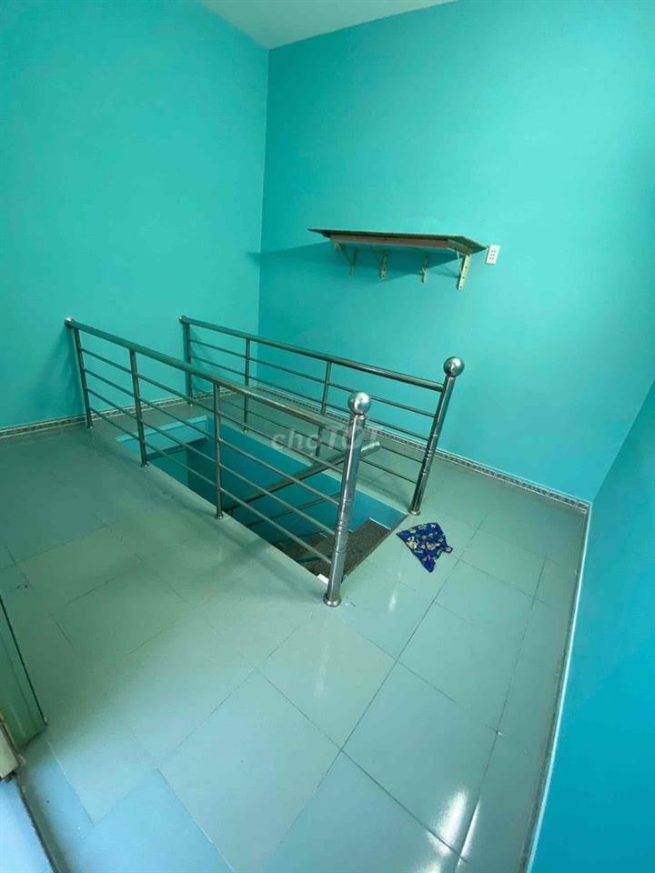 CHÍNH CHỦ CHO THUÊ NHÀ. KHÔNG QUA TRUNG GIA /MÔ GIỚI