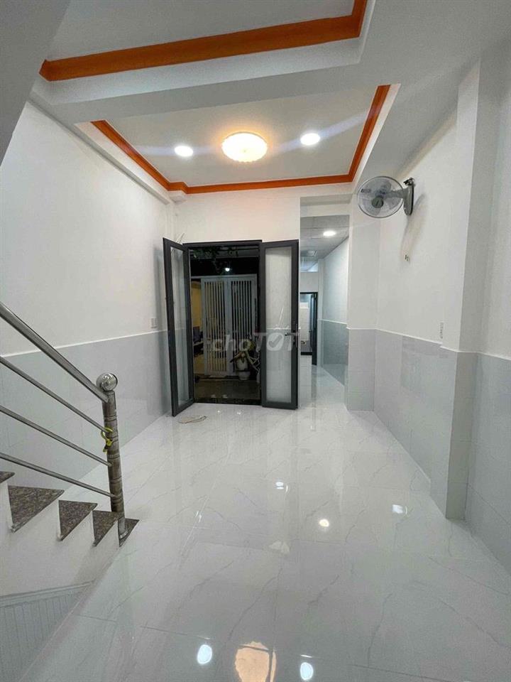 Gđinh giải toả cần nhà rộng giá rẻ ở ngay!!!