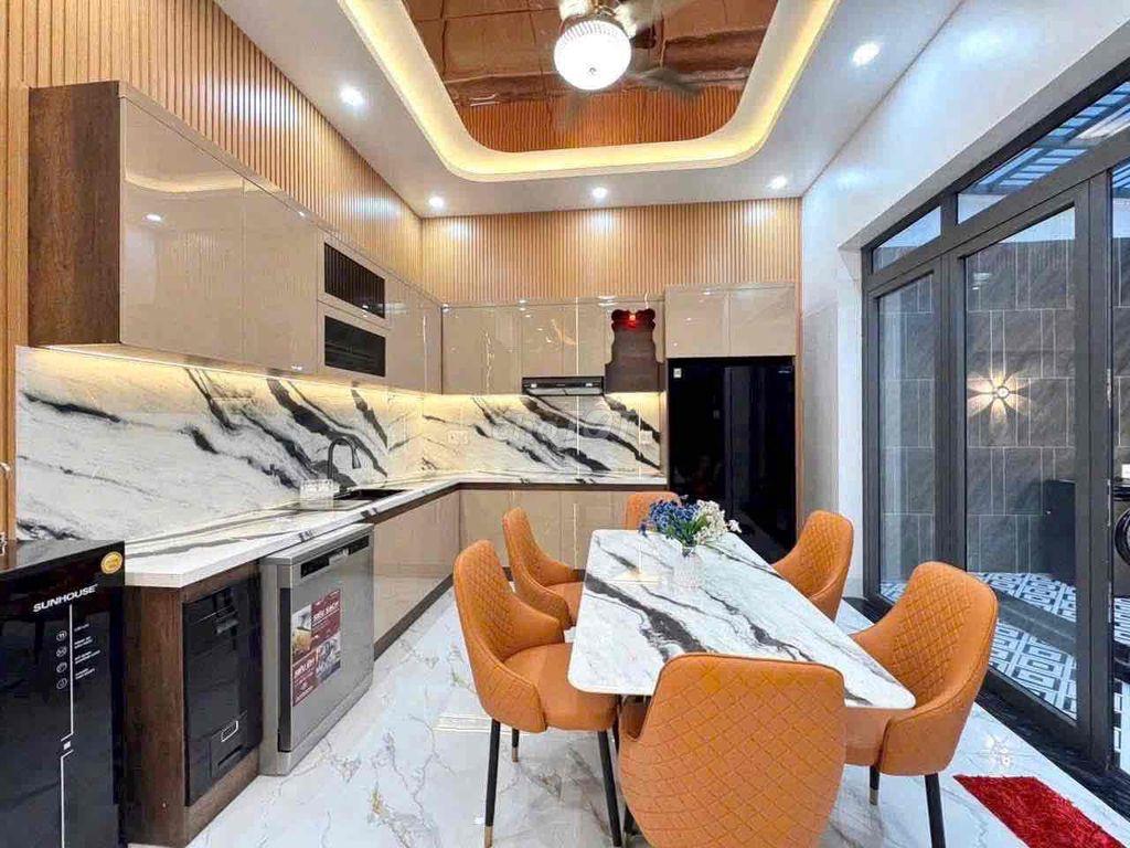 Nhà Mới Hoàn Thiện Mặt Tiền Đường Văn Cao - Trung Tâm Rạch Giá