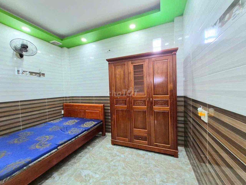 CẦN BÁN NHÀ TRÊN ĐƯỜNG PHAN ĐÌNH PHÙNG,P15,Q.PHÚ NHUẬN-6TỶ060/56M.SHR