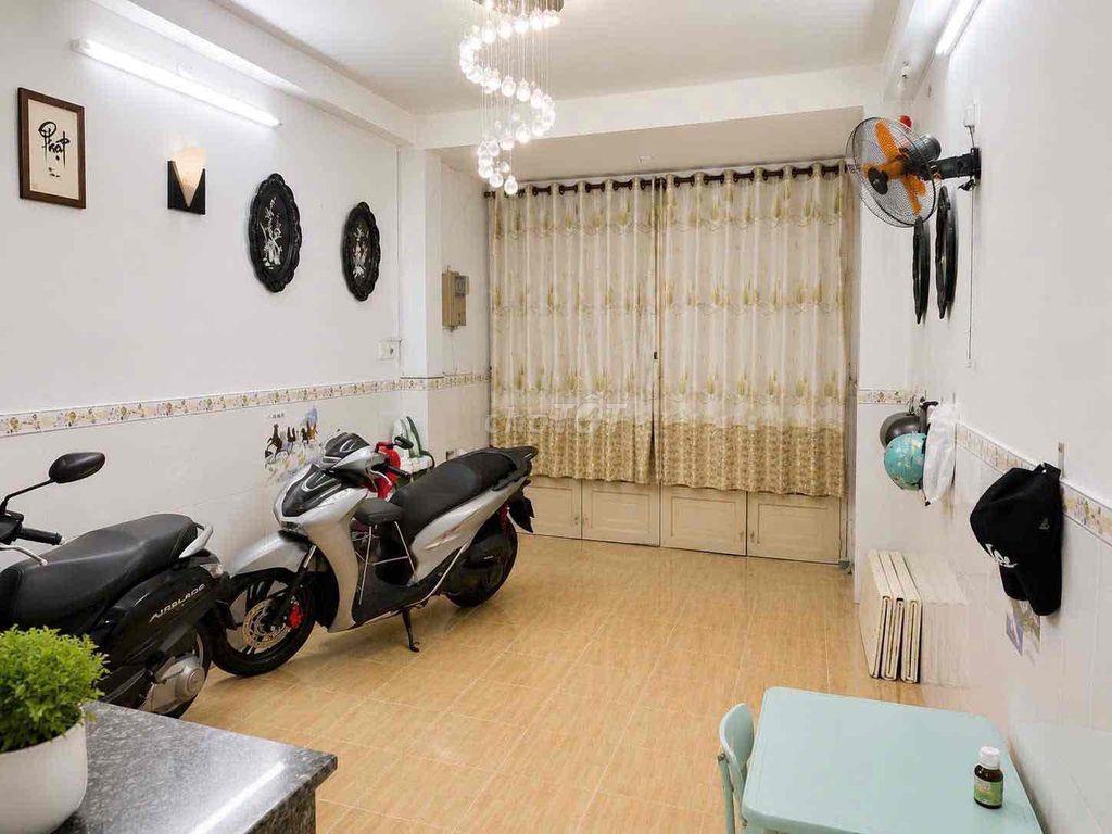 BÁN NHÀ QUẬN 4 HẺM ÔTÔ NGAYĐOÀNVĂN BƠ,PHƯỜNGXÓMCHIẾU-GIÁ:5TỶ199/54,6m2
