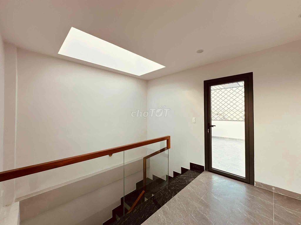 BÁ N NHÀ HẺM Ô TÔ TRÁNH NHAU NGAY LÊ VĂN VIỆT QUẬN 9-GIÁ:4.59TỶ/60m2