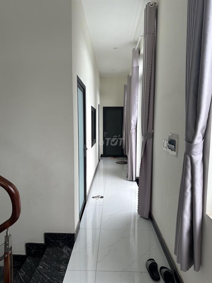 Cần bán đất có nhà 1 lầu 1 trệt ngang 5*20