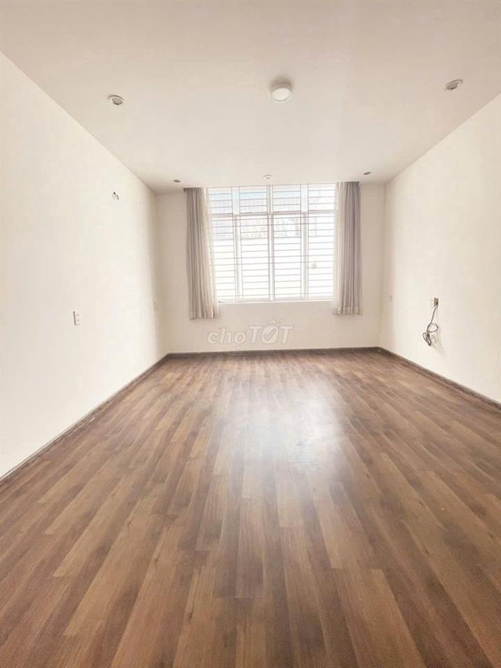 Bán CHDV, đang cho thuê 32tr/th, Hẻm Xe hơi 12m, Đặng Thùy Trâm